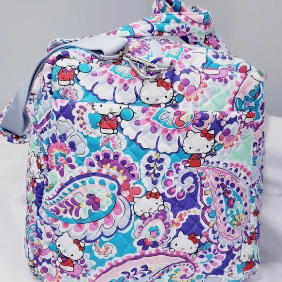 NWT Vera Bradley x Hello Kitty LIMITED EDITION large duffle bag - Picture 4 of 5